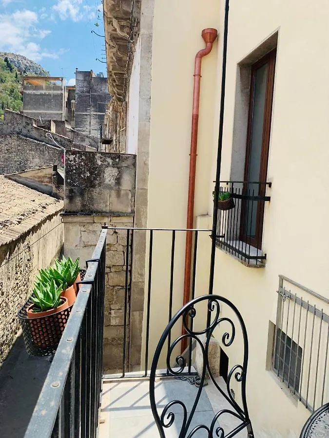 La Casetta Di Santa Sofia Modica Vakantiehuis